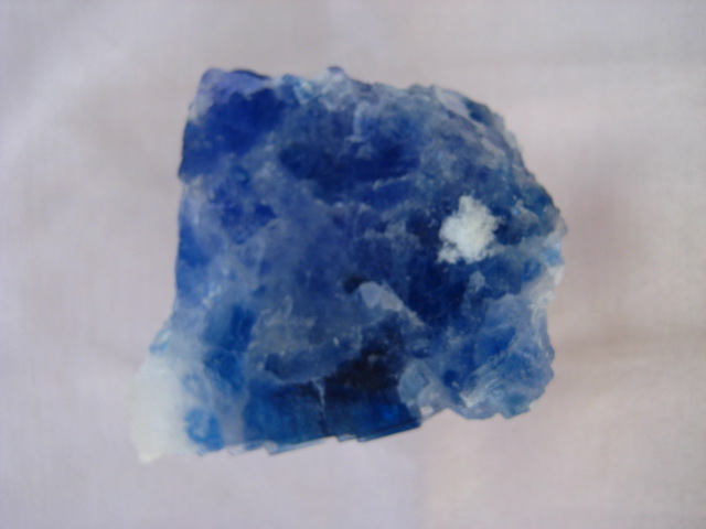 Halite Dark Blue helps clear emotional debris and baggage 2690